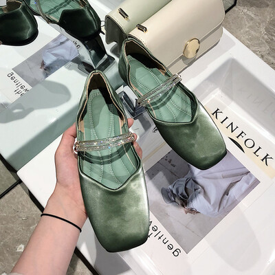 Fairy Wind Single Shoes Fairy Summer Style Net Red Fashion Shallow Flat Bottom Water Drill with Soft Bottom Bean Shoes
Fairy Wind Single Shoes Fairy Summer Style Net Red Fashion Shallow Flat Bottom Water Drill with Soft Bottom Bean Shoes