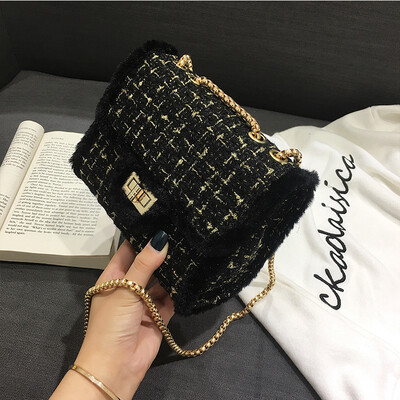 Tide ins super fire bag female 2019 new small square bag fashion woolen Messenger bag wild chain shoulder bag
Tide ins super fire bag female 2019 new small square bag fashion woolen Messenger bag wild chain shoulder bag