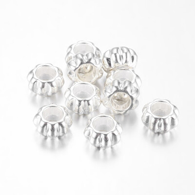 Large Hole Zinc Alloy Flower Silver Plated European Beads Size about 12mm wide 12mm long 65mm thick hole 55mm
Large Hole Zinc Alloy Flower Silver Plated European Beads Size about 12mm wide 12mm long 65mm thick hole 55mm