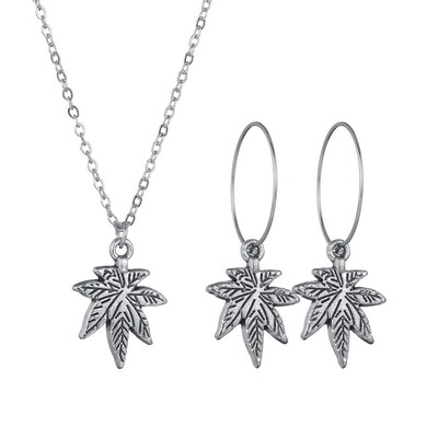 Vintage Earrings Necklace Set Lady Personality Charm Fashion Jewelry Set Silver Moon Star Owl Necklace Punk Mens Jewelry
Vintage Earrings Necklace Set Lady Personality Charm Fashion Jewelry Set Silver Moon Star Owl Necklace Punk Mens Jewelry