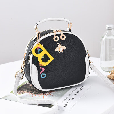 2018 summer new casual single shoulder diagonal small bag Korean fashion womens bag slung small square bag
2018 summer new casual single shoulder diagonal small bag Korean fashion womens bag slung small square bag