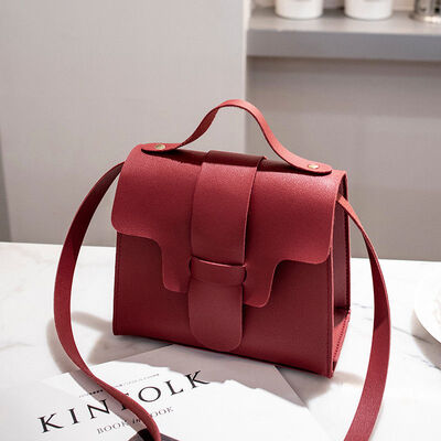 2019 New Style Fashion Hot Womens Ladies Leather Flap Cross Body Bag Messenger Handbag Shoulder Bag Solid Hasp
2019 New Style Fashion Hot Womens Ladies Leather Flap Cross Body Bag Messenger Handbag Shoulder Bag Solid Hasp