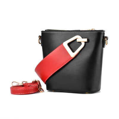 Shangxin Baggage Girl Fashion Small CK Simple Water Barrel Baggage Mini-net Red Texture Baituan Slant Baggage
Shangxin Baggage Girl Fashion Small CK Simple Water Barrel Baggage Mini-net Red Texture Baituan Slant Baggage
