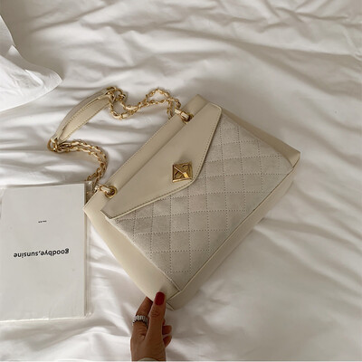 Bag woman large capacity rhombus single shoulder bag new 2019 Korean fashion simple chain bag
Bag woman large capacity rhombus single shoulder bag new 2019 Korean fashion simple chain bag