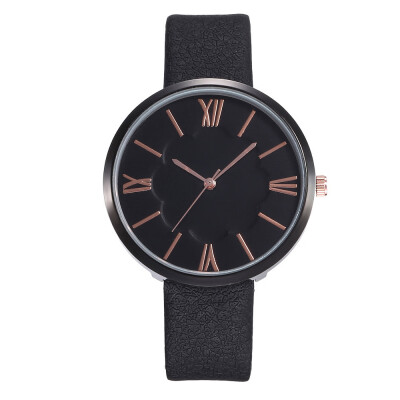 Embossed Flower Roman Scale Neutral Watch Simple And Fashion Bayan Kol Saati Montre Femme Marque De Luxe Cuir Womens Clock
Embossed Flower Roman Scale Neutral Watch Simple And Fashion Bayan Kol Saati Montre Femme Marque De Luxe Cuir Womens Clock