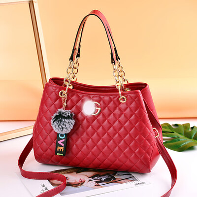 Ladies bag 2019PU leather Korean fashion summer new womens bag wild personality handbag shoulder Messenger bag
Ladies bag 2019PU leather Korean fashion summer new womens bag wild personality handbag shoulder Messenger bag
