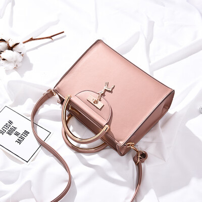 Bag Female 2017 New Tide Summer Korean Version of The Wild Messenger Bag Fashion Handbag Handbag Shoulder Bag Small Bag
Bag Female 2017 New Tide Summer Korean Version of The Wild Messenger Bag Fashion Handbag Handbag Shoulder Bag Small Bag