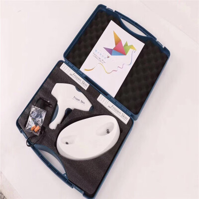 Free needle Frozen Skin CO2 Coolifting Beauty GunCO2 Gas Cartridge whitening & wrinkle removal Cool lifting meso gun
Free needle Frozen Skin CO2 Coolifting Beauty GunCO2 Gas Cartridge whitening & wrinkle removal Cool lifting meso gun