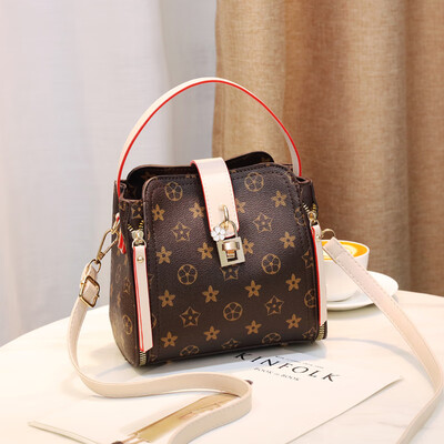 Xia Shang-xin lady bag with diagonal bag lady Xiaochao Korean version of simple 100 sets of fashionable printing Bucket Bag
Xia Shang-xin lady bag with diagonal bag lady Xiaochao Korean version of simple 100 sets of fashionable printing Bucket Bag