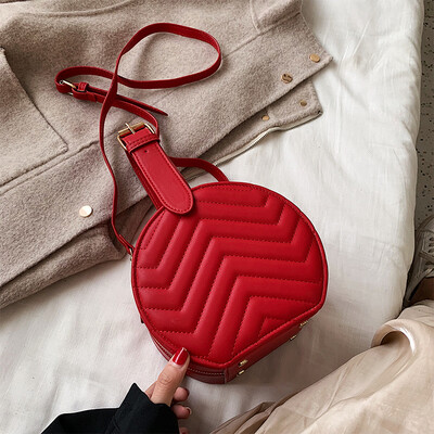 Advanced foreign gas bag early autumn Fugu handheld small round bag new 2019 Korean version 100 lap single shoulder bag oblique sa
Advanced foreign gas bag early autumn Fugu handheld small round bag new 2019 Korean version 100 lap single shoulder bag oblique sa