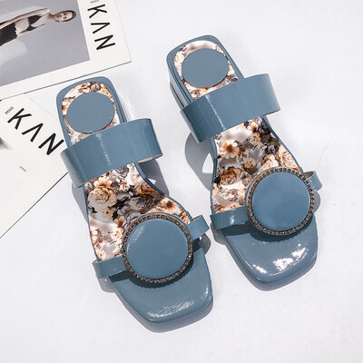 Summer Chinese&European fashion womens fashion word thong thick heel flat bottom sandals
Summer Chinese&European fashion womens fashion word thong thick heel flat bottom sandals