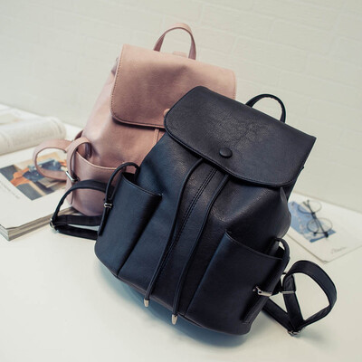 Korean version of the new womens backpack solid color pleated backpack college baggage bag
Korean version of the new womens backpack solid color pleated backpack college baggage bag