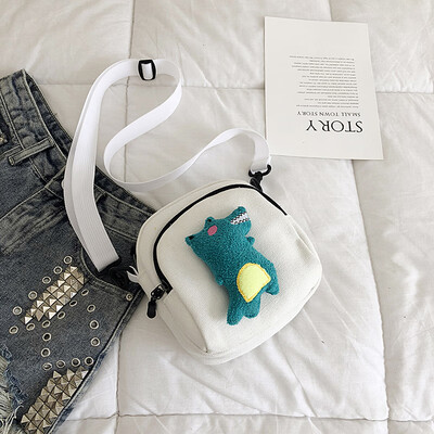 2019 new casual simple versatile shoulder bag cartoon cute little dinosaur canvas bag fashion cute messenger Messenger bag
2019 new casual simple versatile shoulder bag cartoon cute little dinosaur canvas bag fashion cute messenger Messenger bag