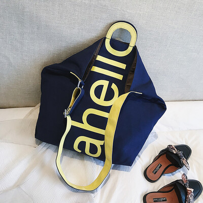 Women 2019 new wave Korean fashion shopping bags lazy wind canvas bag students Joker shoulder bag bag
Women 2019 new wave Korean fashion shopping bags lazy wind canvas bag students Joker shoulder bag bag