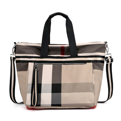 Oxford bag plaid shoulder Messenger bag simple canvas bag plaid large capacity mother bag
Oxford bag plaid shoulder Messenger bag simple canvas bag plaid large capacity mother bag