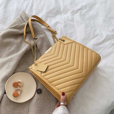 Senior sense of foreign gas bag women 2019 new wave Korean Joker chain messenger bag temperament shoulder tote bag
Senior sense of foreign gas bag women 2019 new wave Korean Joker chain messenger bag temperament shoulder tote bag