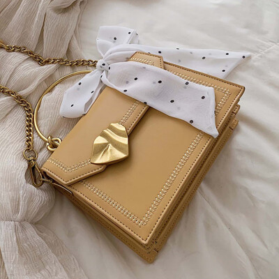 New women 2019 new Korean scarf Joker portable small square bag fashion foreign style shoulder Messenger bag on the North Bag
New women 2019 new Korean scarf Joker portable small square bag fashion foreign style shoulder Messenger bag on the North Bag