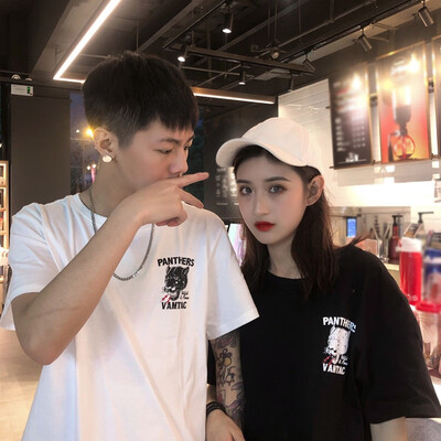 Womens Korean Style Loose Round Neck Cartoon Tiger Head & Letters Print Short Sleeve Couple T-Shirt
Womens Korean Style Loose Round Neck Cartoon Tiger Head & Letters Print Short Sleeve Couple T-Shirt