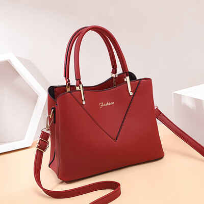 Womens high-capacity commuter handbags business fashion slung simple soft texture Joker ladies
Womens high-capacity commuter handbags business fashion slung simple soft texture Joker ladies