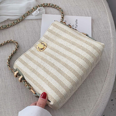 Weaving small bag woman 2019 new Xia Chao Korean version 100 lap single shoulder slanted fashion chain bucket bag
Weaving small bag woman 2019 new Xia Chao Korean version 100 lap single shoulder slanted fashion chain bucket bag