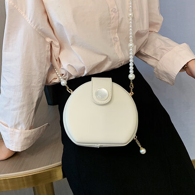 Bag female bag 2019 new wild natural gas pearl chain bag summer small fresh messenger bag net red round bag
Bag female bag 2019 new wild natural gas pearl chain bag summer small fresh messenger bag net red round bag