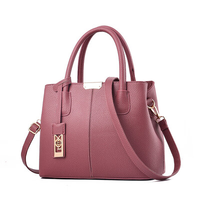 LEFTSIDE European Style PU Leather Women Shoulder Messenger Bag Pure Color Ladies Handbags Tote Bags Small Hand Bag Drop Ship
LEFTSIDE European Style PU Leather Women Shoulder Messenger Bag Pure Color Ladies Handbags Tote Bags Small Hand Bag Drop Ship