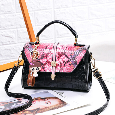 2019 spring new womens bag small square bag handbag trend Korean version of the shoulder bag Messenger bag
2019 spring new womens bag small square bag handbag trend Korean version of the shoulder bag Messenger bag