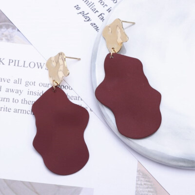 Korean Style Personality Funny Painted Girl Face Cute Exaggerated Hollow out Metal Earrings for Women Wedding Jewelry Wholesale
Korean Style Personality Funny Painted Girl Face Cute Exaggerated Hollow out Metal Earrings for Women Wedding Jewelry Wholesale