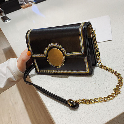 Qiao Bani 2019 new Korean chic fashion embroidery chain small square bag street shoot trend single shoulder diagonal handbag
Qiao Bani 2019 new Korean chic fashion embroidery chain small square bag street shoot trend single shoulder diagonal handbag