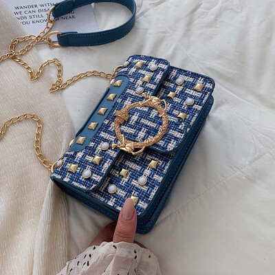 Texture fashion French minority womens new 2019 summer Joker tide Pearl chain Messenger bag
Texture fashion French minority womens new 2019 summer Joker tide Pearl chain Messenger bag