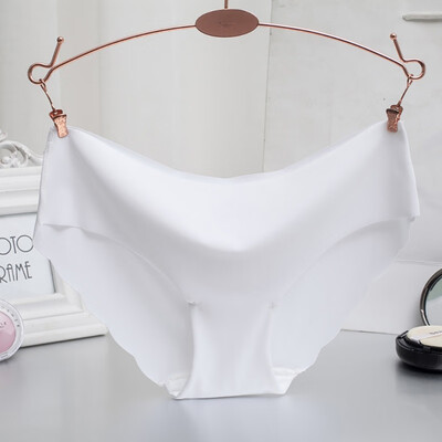 Women Sexy Low-Rise Briefs Ice Silk Seamless Wavy Edge Breathable Panties Solid Color Plus Size Briefs
Women Sexy Low-Rise Briefs Ice Silk Seamless Wavy Edge Breathable Panties Solid Color Plus Size Briefs