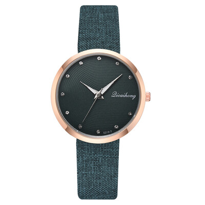 Diamond fashion trend ladies watch temperament high-end PU with watch limited time promotion
Diamond fashion trend ladies watch temperament high-end PU with watch limited time promotion