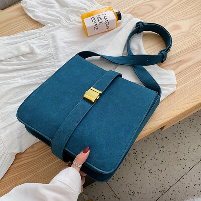 Girl big bag new Korean fashion retro shoulder Messenger bag casual small square bag tide
Girl big bag new Korean fashion retro shoulder Messenger bag casual small square bag tide