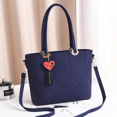 2019 spring new womens bag ladies bag European&American fashion big bag elegant shoulder bag
2019 spring new womens bag ladies bag European&American fashion big bag elegant shoulder bag