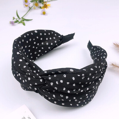 New Fashion Baby Fashion Girls Cross Design Headband Black White Headwear Apparel Photography Prop Party Birthday Gift
New Fashion Baby Fashion Girls Cross Design Headband Black White Headwear Apparel Photography Prop Party Birthday Gift