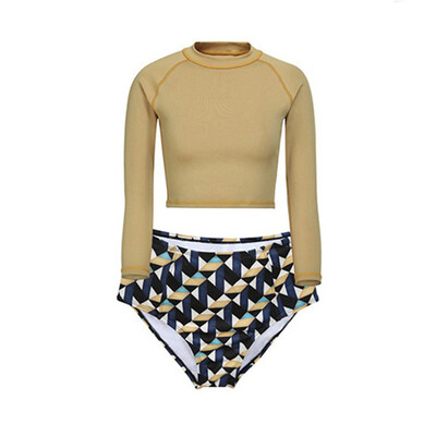 2 PCSset Women Conservative Sunscreen Long Sleeve High Collar High Waist Triangle Split Shorts Split Swimsuit Women bikini sets
2 PCSset Women Conservative Sunscreen Long Sleeve High Collar High Waist Triangle Split Shorts Split Swimsuit Women bikini sets
