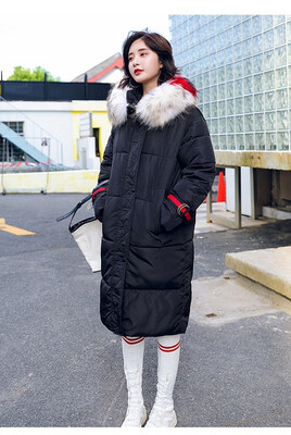 2018 autumn&winter new down womens long long big hair collar thick size Korean version of cotton jacket female fashion
2018 autumn&winter new down womens long long big hair collar thick size Korean version of cotton jacket female fashion
