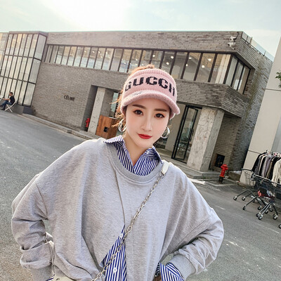 Empty top woolen hat childrens winter net red personality fashion student Korean version versatile letter new knitting cap
Empty top woolen hat childrens winter net red personality fashion student Korean version versatile letter new knitting cap