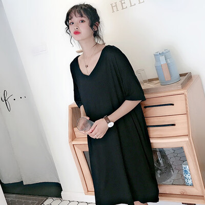 Women V-neck Plus Nightdress Large Size Half-sleeved Split Dress Loose Modal Nightdress
Women V-neck Plus Nightdress Large Size Half-sleeved Split Dress Loose Modal Nightdress