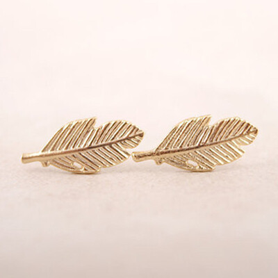 Femmes Jewelry Exquisite Leaf Goods Feather Design Stud Women Arete Practical Doreille Earrings Mujer for
Femmes Jewelry Exquisite Leaf Goods Feather Design Stud Women Arete Practical Doreille Earrings Mujer for
