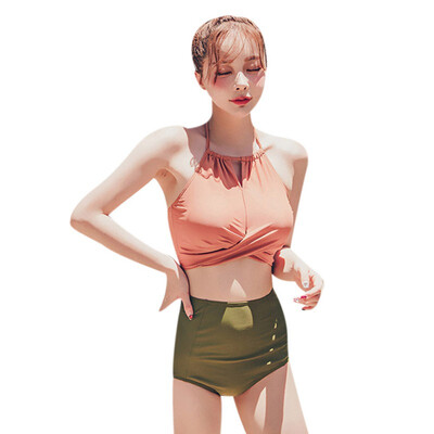2019 new womens sexy Swimsuit set halter split high waist Solid bikini Large size Beach swimsuit
2019 new womens sexy Swimsuit set halter split high waist Solid bikini Large size Beach swimsuit