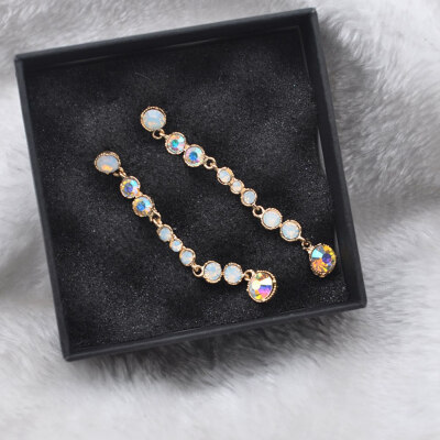 New Korean Candy Color Crystal geometric Long Earrings Fashion Jewelry Sweet Temperament Brincos For Girls
New Korean Candy Color Crystal geometric Long Earrings Fashion Jewelry Sweet Temperament Brincos For Girls
