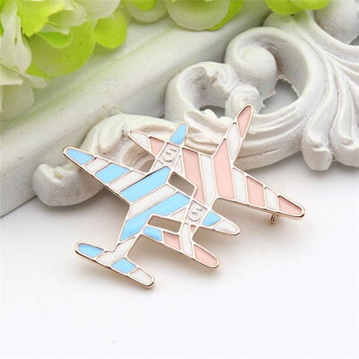 Fashion Women 2 Plane Brooch Pin Lacque Gold Color Alloy Enamel Paint Brooches Jewelry Ladies Scarf Hijab Pins aircraft broches
Fashion Women 2 Plane Brooch Pin Lacque Gold Color Alloy Enamel Paint Brooches Jewelry Ladies Scarf Hijab Pins aircraft broches
