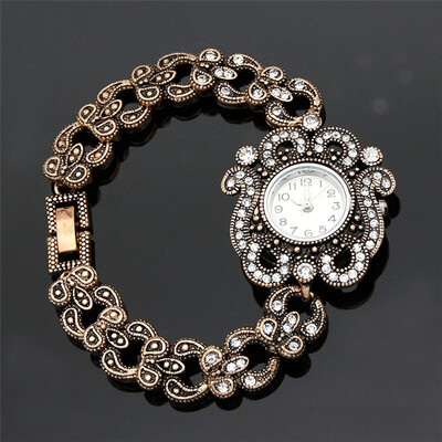 New Crystal Flower Round Bracelets Watch Women Clock Quartz Watches Vintage Turkish Wristwatch Arabia Bridal Antique Jewelry
New Crystal Flower Round Bracelets Watch Women Clock Quartz Watches Vintage Turkish Wristwatch Arabia Bridal Antique Jewelry