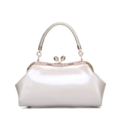 Fashion female patent leather bag women wedding bags small clutch handbag high quality waterproof brand tote bags 2015 new
Fashion female patent leather bag women wedding bags small clutch handbag high quality waterproof brand tote bags 2015 new
