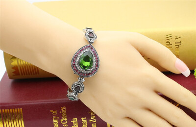 Vintage Bohemia Water Drop Bracelets Women Ethnic Crystal Jewelry Antique Silver Color Bracelet Pulseras Gypsy Bride Bijoux
Vintage Bohemia Water Drop Bracelets Women Ethnic Crystal Jewelry Antique Silver Color Bracelet Pulseras Gypsy Bride Bijoux