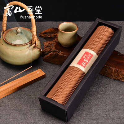 Toyama Xiangtang Shen sandal incense line incense can be combined with the incense burner Tibetan incense for incense smoked Nafu Tibetan smoked 200g incense a box
Toyama Xiangtang Shen sandal incense line incense can be combined with the incense burner Tibetan incense for incense smoked Nafu Tibetan smoked 200g incense a box