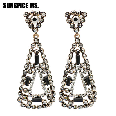 Fashion Turkish Women Rhinestone Wedding Dangle Earrings Hollow Flower Triangle Drop Earring Antique Gold Color Bohemia Jewelry
Fashion Turkish Women Rhinestone Wedding Dangle Earrings Hollow Flower Triangle Drop Earring Antique Gold Color Bohemia Jewelry
