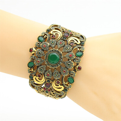 Турецкая женская цветочная смола Bangle Cuff Arabesque Antique Gold Plat Vintage Jewelry Индия браслет Цыганский национальный фест
Турецкая женская цветочная смола Bangle Cuff Arabesque Antique Gold Plat Vintage Jewelry Индия браслет Цыганский национальный фест