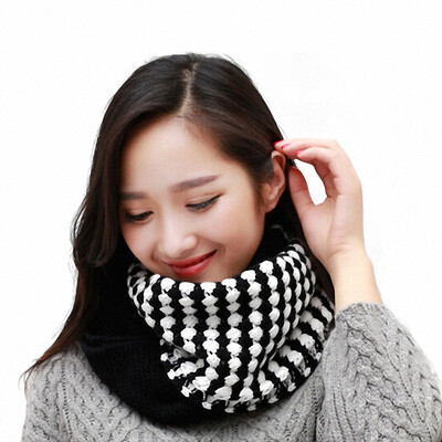 Infinity Scarf Knitting Wool Fashion Female Clothing Accessories Women's Winter Essential
Infinity Scarf Knitting Wool Fashion Female Clothing Accessories Women's Winter Essential